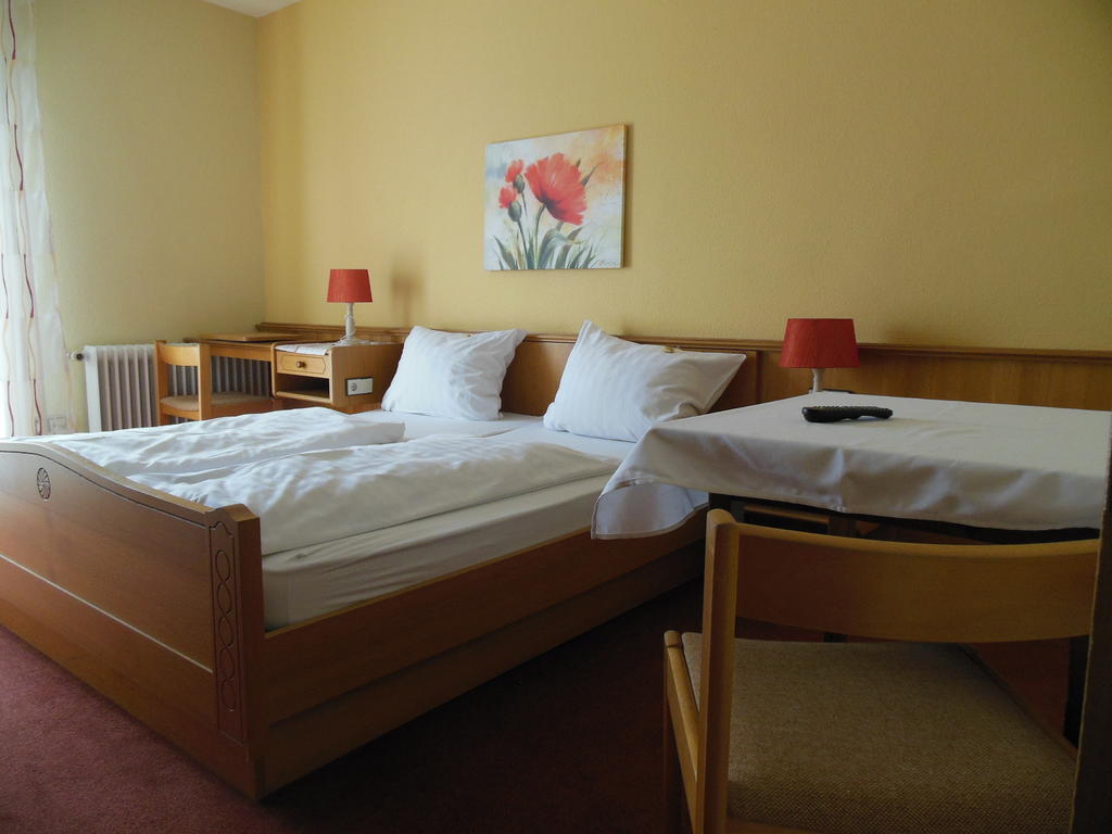 Doppelzimmer - Gartenseite